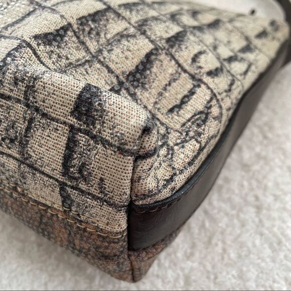 Roberto Cavalli Freedom Animal Print Mob Wife Baguette Purse Bag - Picture 10 of 10